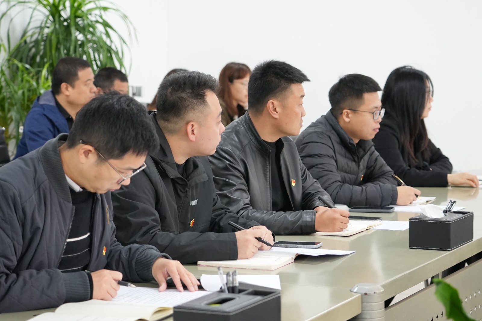 1763457957894773.jpeg 1763457957894773.jpeg